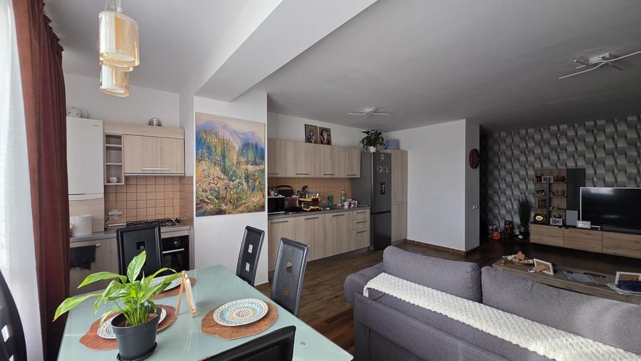 Apartament cu 3 camere în Central