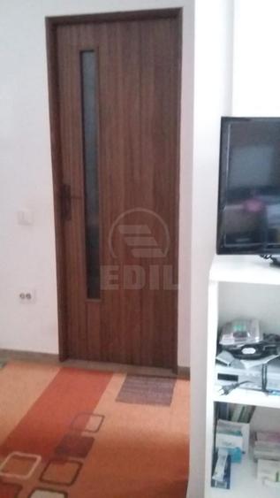 Apartament de o camera, zona Eroilor/ Parcare inclusa - 5