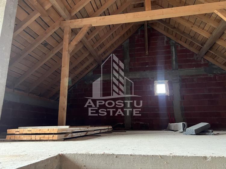 Triplex cu 5 camere, P+ E, In Sanandrei - 8