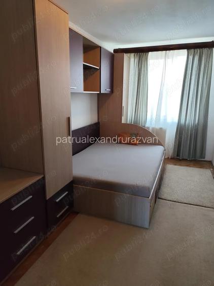 Direct proprietar-Vand apartament 3 camere Orly Nr. 39(Obelisc)