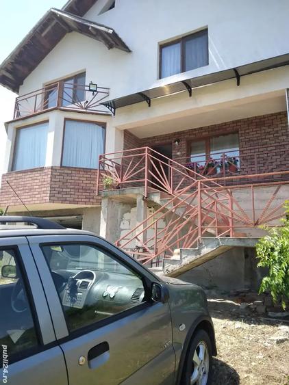 vila superba, de vanzare, intr-o zona pitoreasca - 7