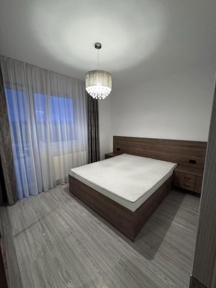 De inchriat apartament 2 camere - 1