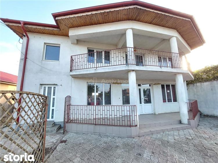 casa P+1+M, an 2008,amprenta 135 mp, teren 1430 mp, Maracineni - 1