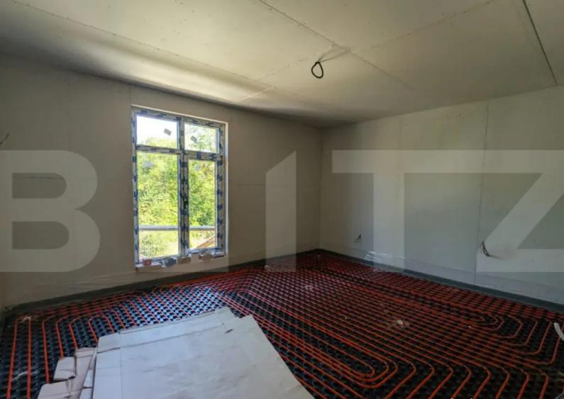 Casa individuala 3 camere 144 mp utili, teren 900mp, Razv - 12