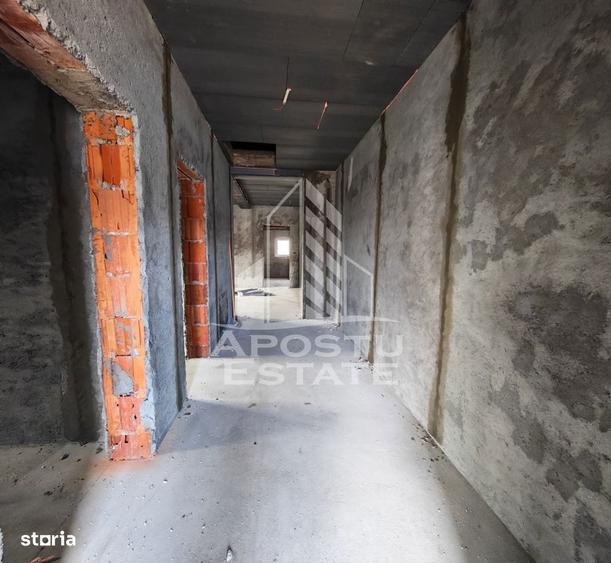 Duplex de vanzare, pe parter, 3 camere, Sag, zona Manastirii, Timis - 2