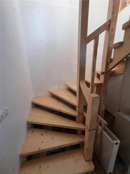 Casa-vila si teren in Nanov - 18