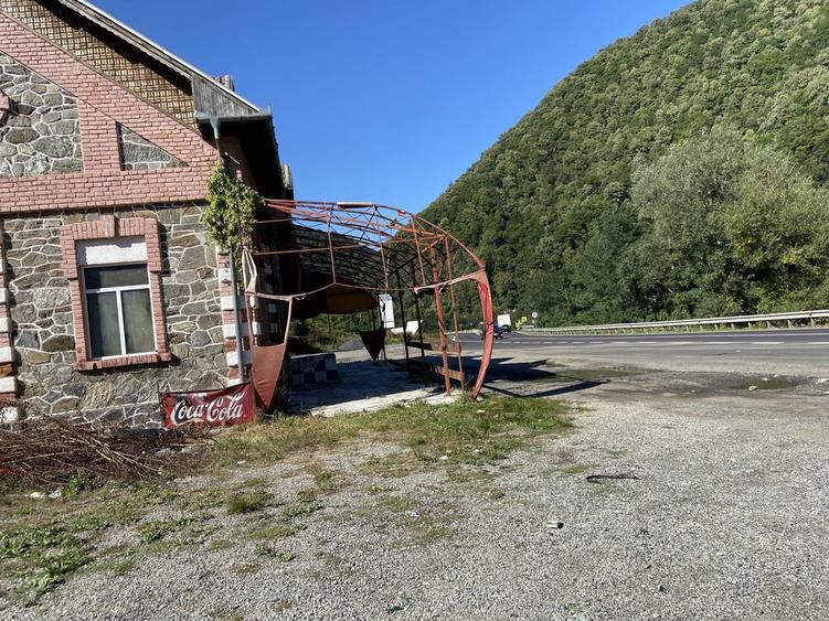 Imobil , spatiu comercial , cladire - 4