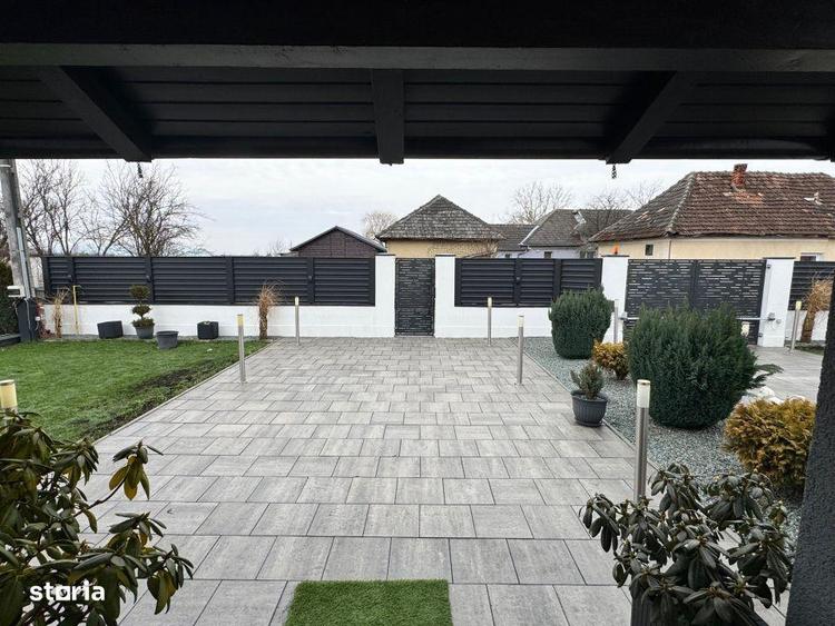 Casa moderna, complet mobilata, cu panouri solare, jacuzzi,aproape de - 4