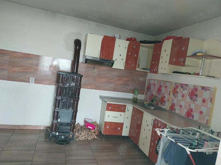 Vand casa in Bobda - 2