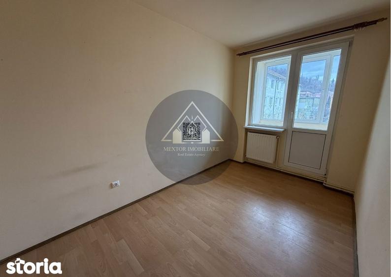 Apartament decomandat 4 camere, Medias - 8