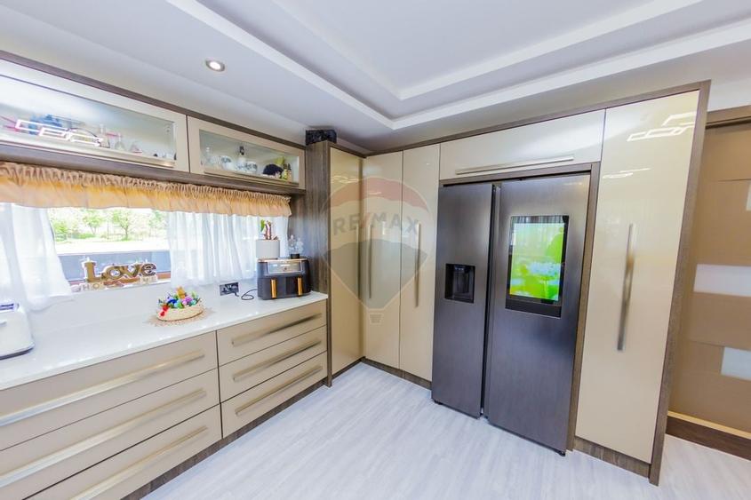 PROPRIETATE DEOSEBITA - Busag - 6