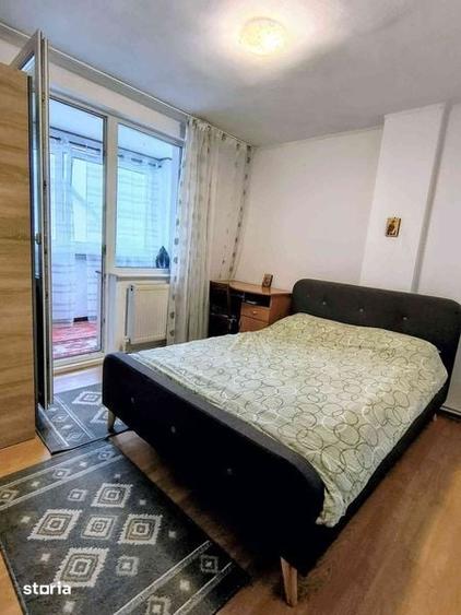 Apartament cu 4 camere decomandat în Ultracentral