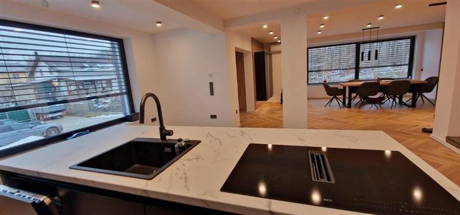 Resita,Vila noua,tot modern cu teren 1400 mp.C Caransebesului Km.4.Comision ZERO - 2