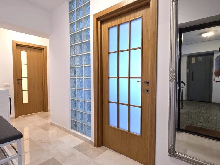 Apartament cu 2 camere decomandat, mobilat în 1 Mai