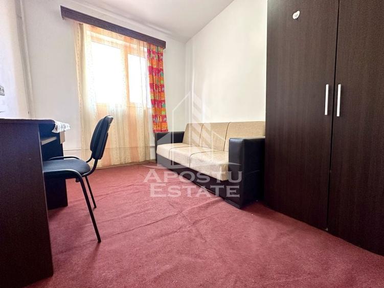 Garsoniera la etajul 1 in zona Girocului - 1