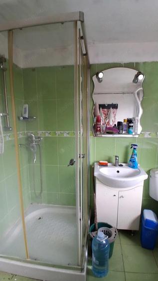 Casa cu teren generos de vanzare in Poiana Campina - 1