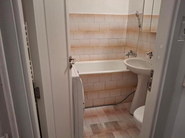 Pantelimon - Garsoniera - 5 min. Metrou Costin Georgian - An 1983 - 31 mp - 7