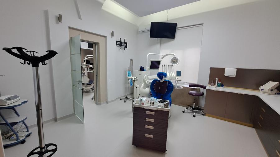 BUSINESS LA CHEIE IN VILA RENOVATA - CLINICA STOMATOLOGICA - 37