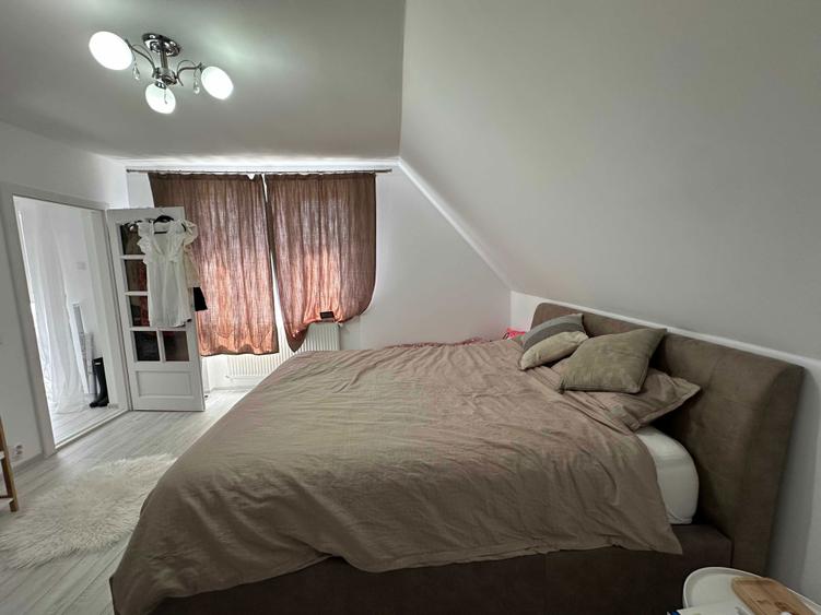 Vand sau schimb casa zona Titulescu - 3