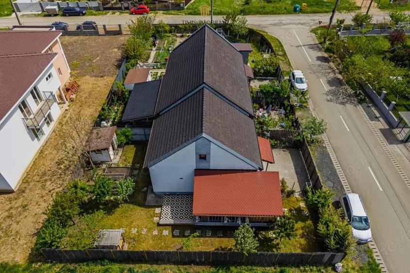 Cea mai accesibila casa din Dumbravi?a 3 camere, teren 293 mp - 1