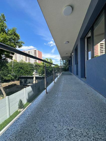 Pret Promotional/ Apartamente Decomandate / Sector 6 - 12