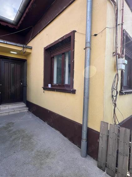 Propietar ofer spre inchiriere casa pe parter, 2 camere, renovata integral, sector 5 - 10