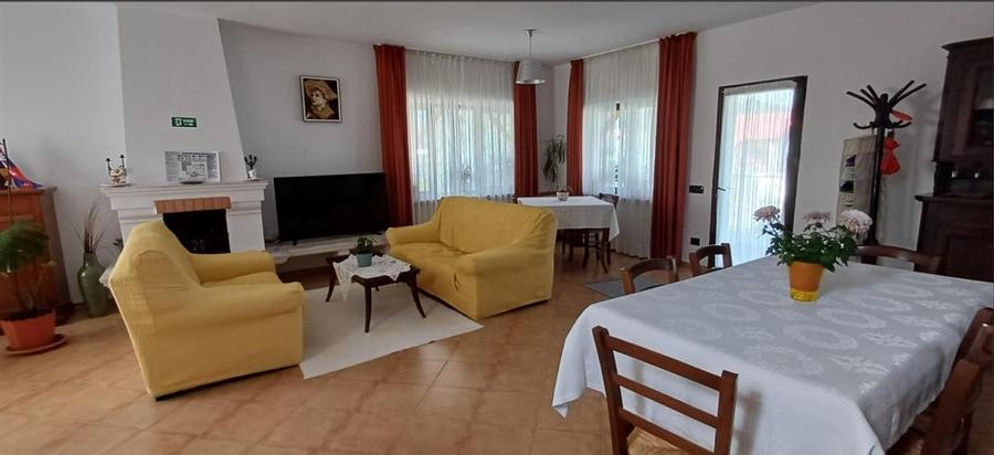 Casa indviduala, cu curte proprie, Bunloc ,Sacele - 4