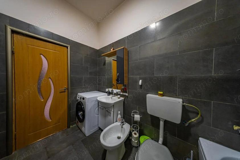 Oferta casa de vanzare in Cartierul Verde - 7