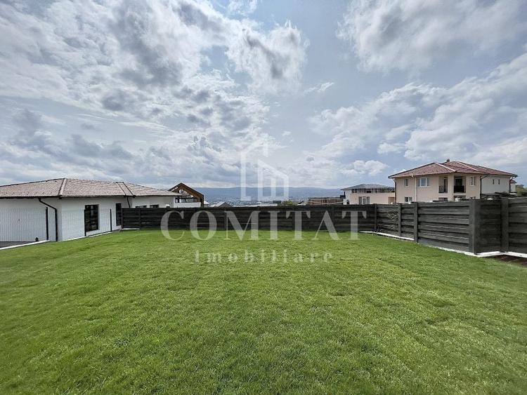 Casă ultramodernă cu terasă panoramică strada Voroneț - 17