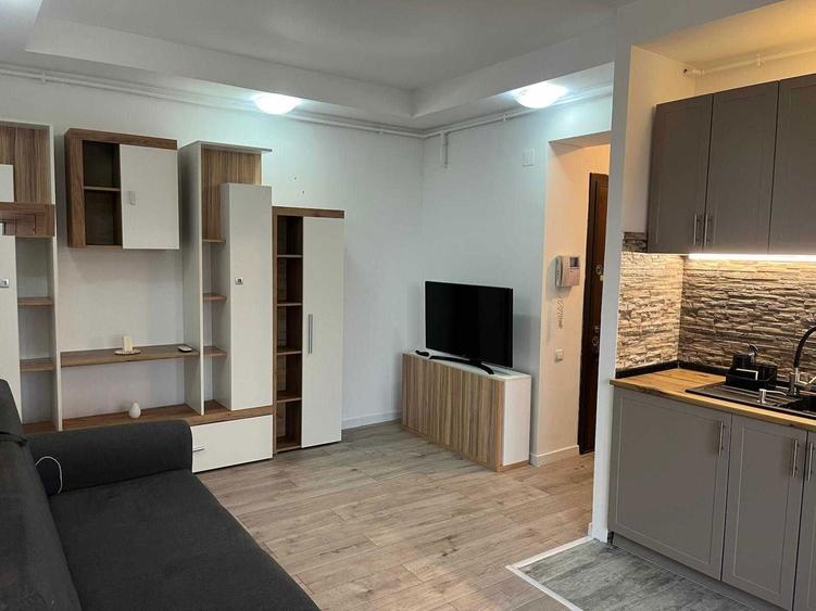 Studio vanzare Cosmopolis - 4