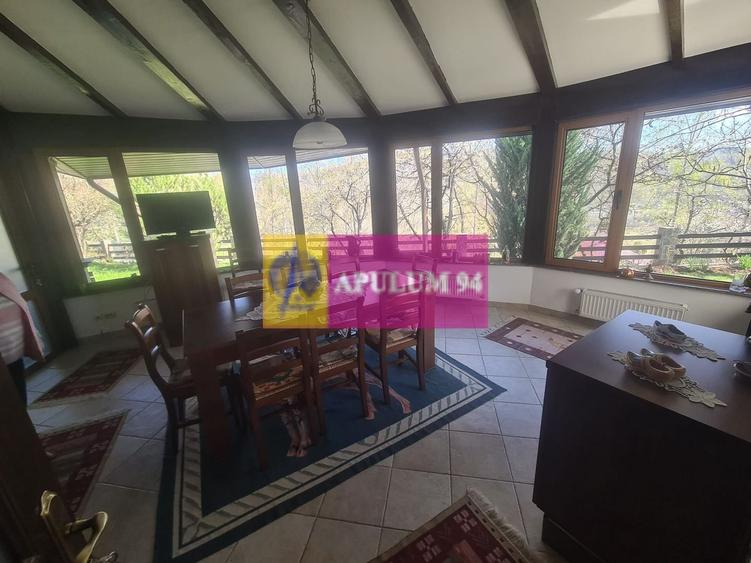 Vila de vanzare in Breaza - Zona Breaza de Sus - 16