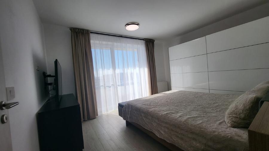 PROPRIETAR,2.5 camere 77mp +2 terase 22 mp+200mp terasă pe nivel | Kasper-Coresi - 13