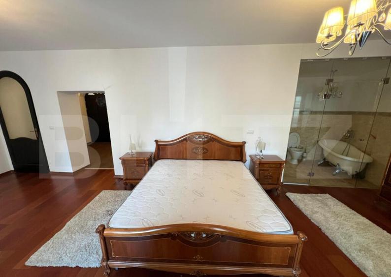 Apartament cu 2 camere, 130 mp, zona Centru Istoric - 4