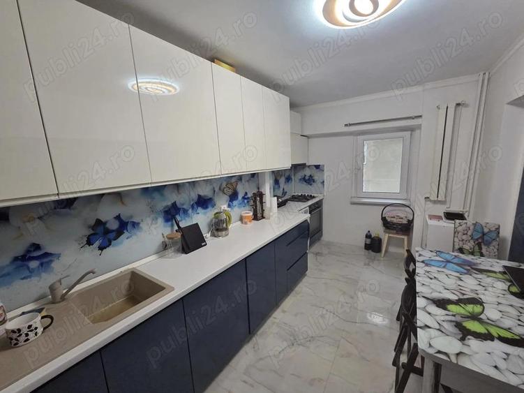 Apartament 3 camere, Etaj 3 8, bloc 1993, renovat complet - 7