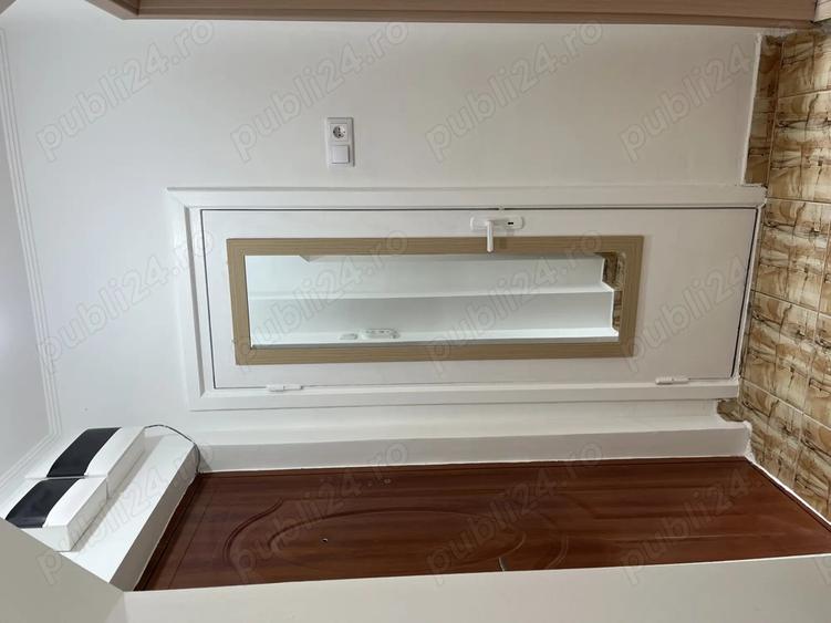 Inchiriez garsoniera Rogerius Et. 1 - 5