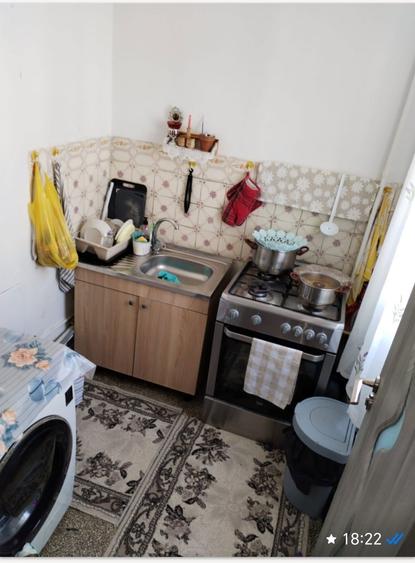 Pers fizica vand apartament 3 camere situat in Tatarasi, la etajul 2/4 - 5