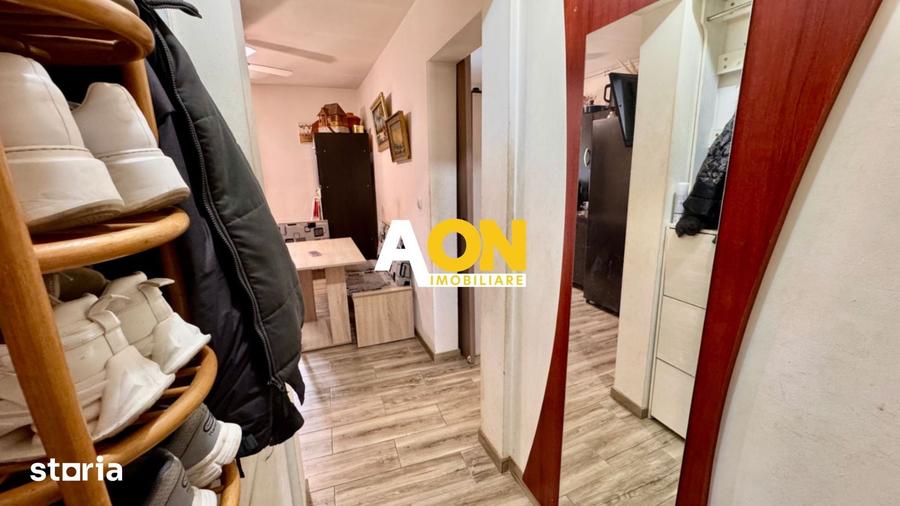 Apartament cu 3 camere decomandat în Cetate