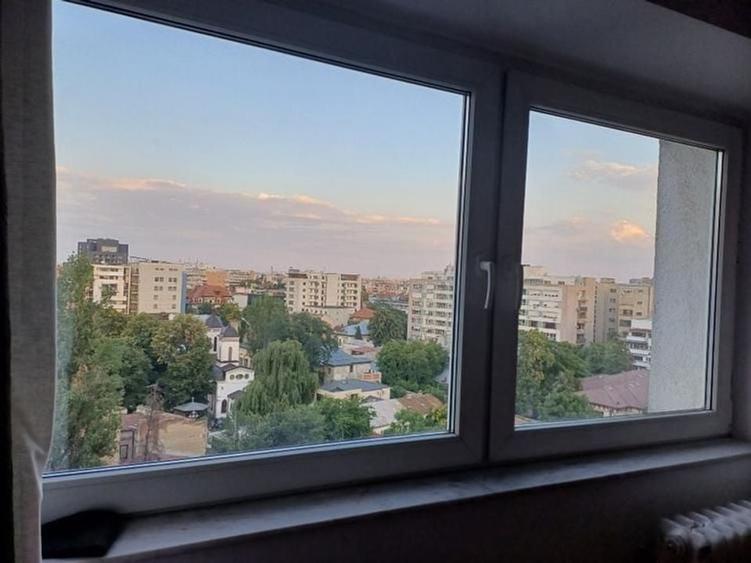 De Vanzare Apartament 3 Camere Romana - ASE sect 1 - 8