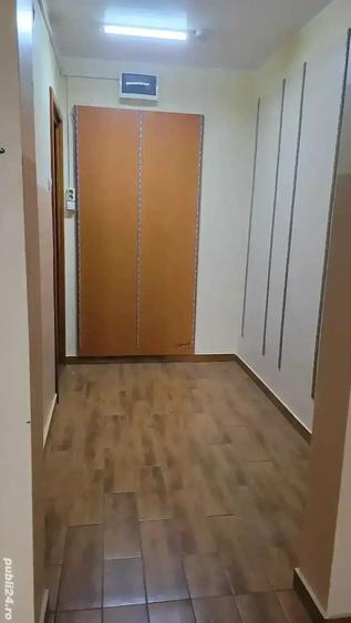 Spatiu comercial - 5