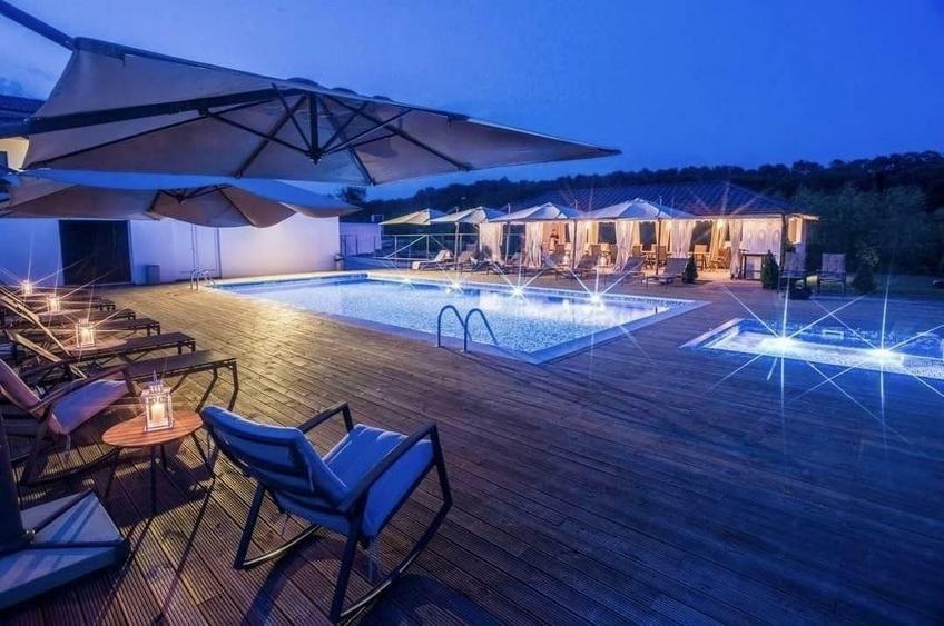 Snagov-Ghermănești=piscină, zonă barbeque, cu ieșire la lac și pădure, - 2