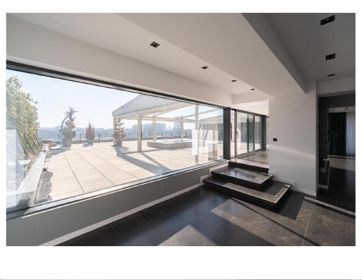 Ocazie! Penthouse Laguna Residence, 438 mp/utili, vedere lac. 5 camere, 3 băi - 2