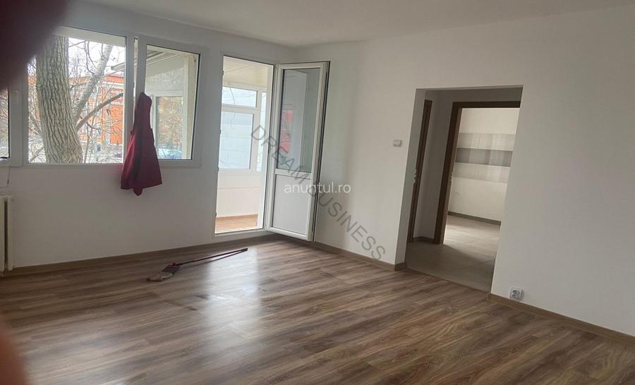 Pajura apartament cu 2 camere renovat modern etaj 2 Pajura apartament cu 2 camere renovat modern etaj 2