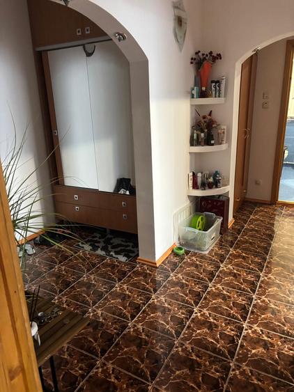 Vand apartament 2 camere confort 1 zona Vidin - 8