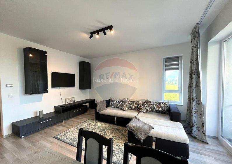 Prima inchiriere: apartament 2 camere|loc de parcare|boxa