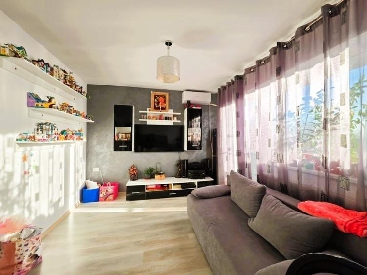 Etaj 2-Moara de Vant-Little texas-3 Camere 72mp+loc parcare - 12