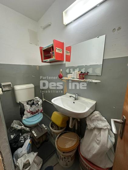 Apartament 3 camere decomandat - 2 bai - etaj 7/8 in zona Vitan - 20
