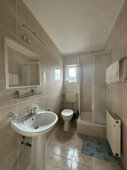 Agentia imobiliara VIGAFON vinde pensiune-casa de vacanta Predeal - 3