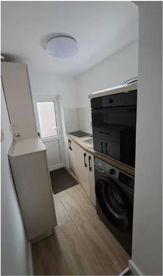 Garsoniera la casa Schei renovata cu curte Petfriendly - 5