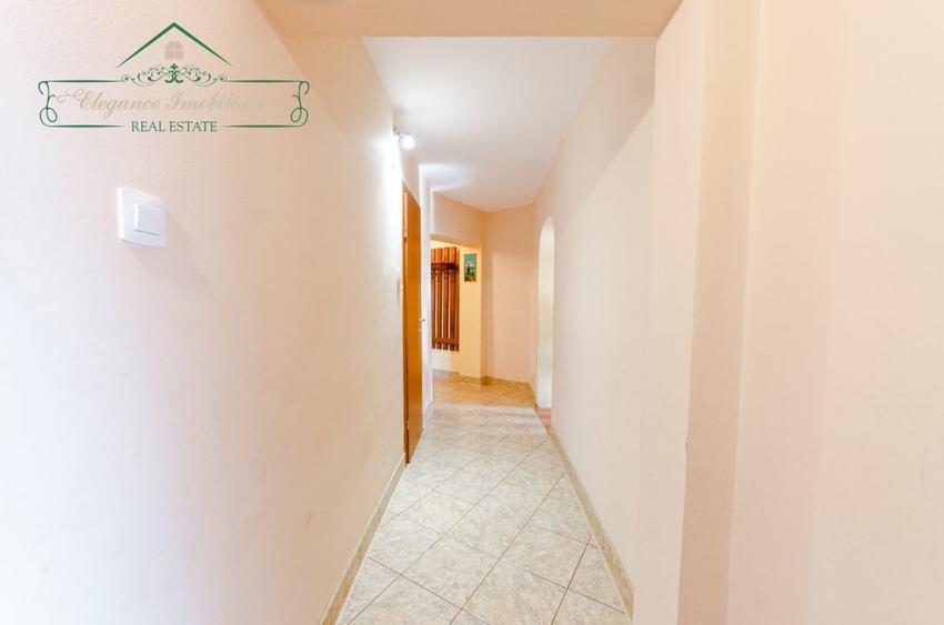 Apartament cu 4 camere  și centrală proprie,zona Alfa,Arad - 9