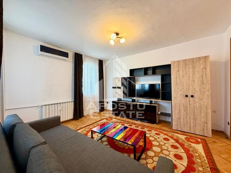 Apartament 2 camere de vanzare, zona Circumvalatiunii, Timisoara - 1